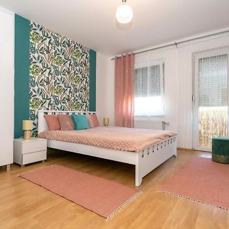 Welcome Apartman Суботиця Екстер'єр фото